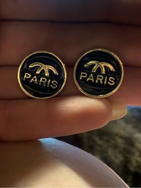✨ Black and Gold Designer Stud Earrings